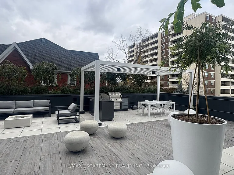 370 Martha St #1503 — Photo 19
