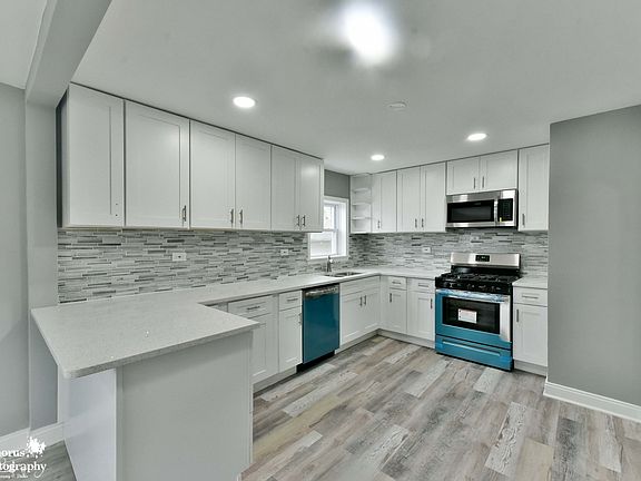 5th image of 17923 Dekker Ave