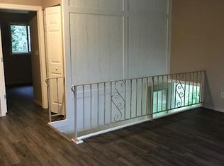 716 Rhodes St APT 1, Pinconning, MI 48650