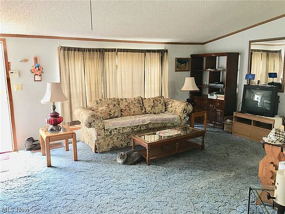 4th image of 6194 Morning Rd NE
