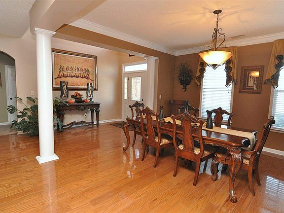 5th image of 5007 Laurel Lake Dr
