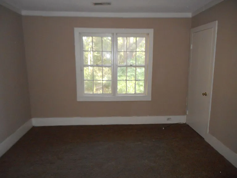 1455 Blueberry Cir — Photo 5