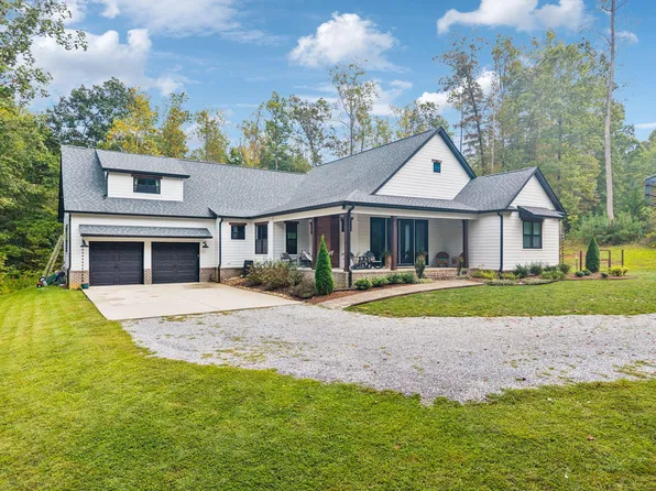 56 Righteous Ln, Ringgold, GA 30736