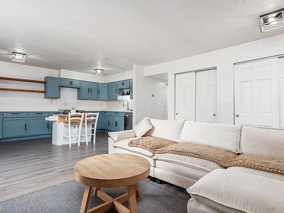 4th image of 625 Country Club Dr APT A8