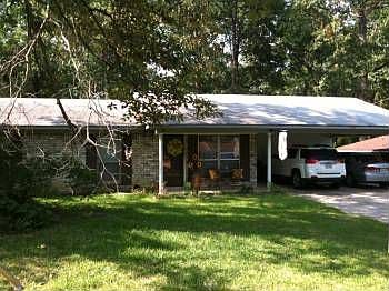 2nd image of 113 N Ironwood Dr
