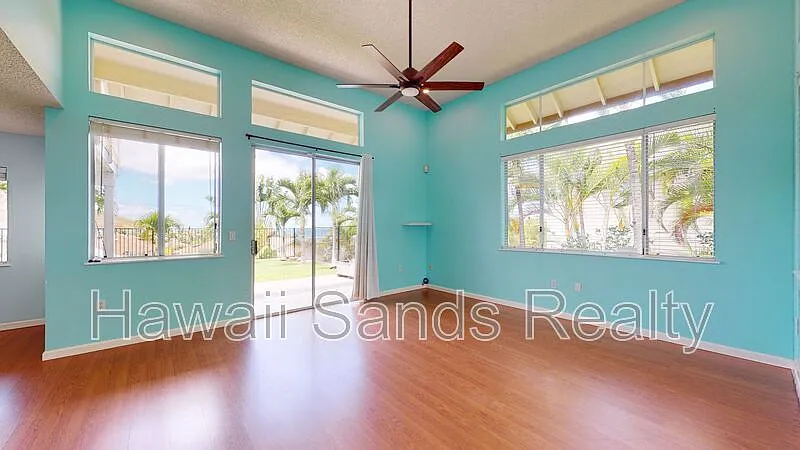 3 bed, 2.5 bath, 1755 sqft, $3,800 — Photo 4