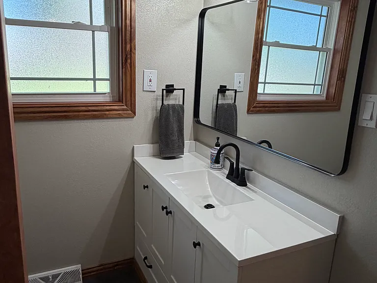 1428 Bellaire Dr — Photo 14