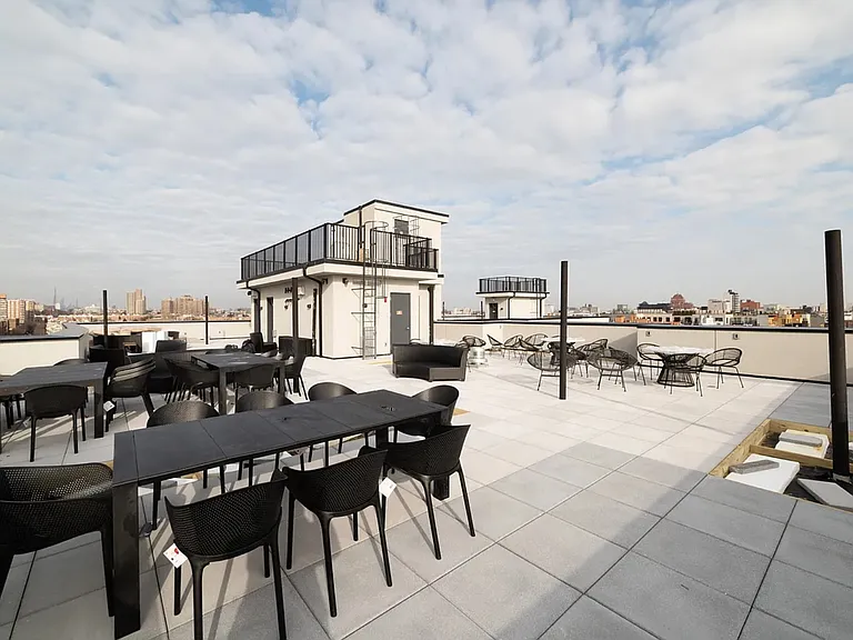 815 Flatbush Ave #305 — Photo 29