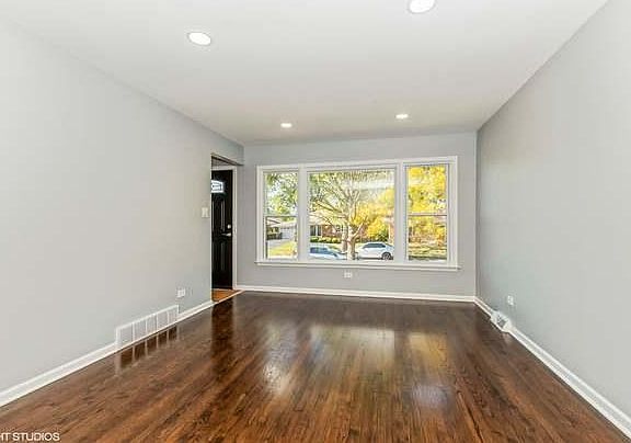 2nd image of 15124 Hastings Dr