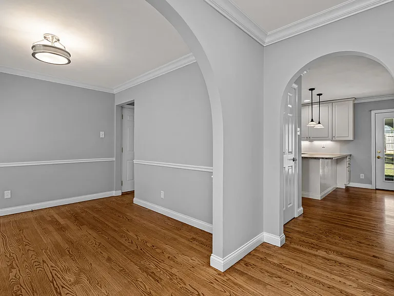 2332 Cleek Ct — Photo 7