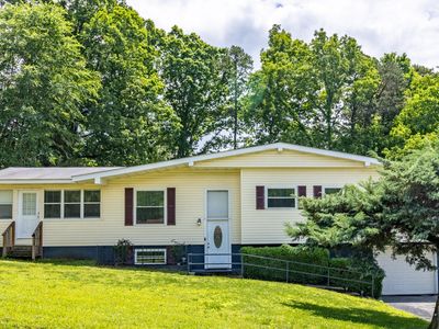 2524 Lyons Ln, Soddy Daisy, TN, 37379