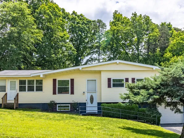 2524 Lyons Ln, Soddy Daisy, TN 37379