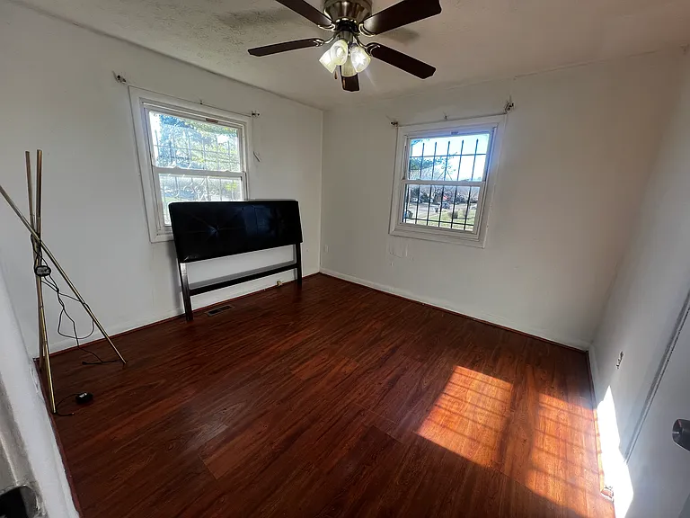 3737 Lori Sue Ave — Photo 5