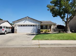 1888 La Vida Ave, Porterville, CA 93257