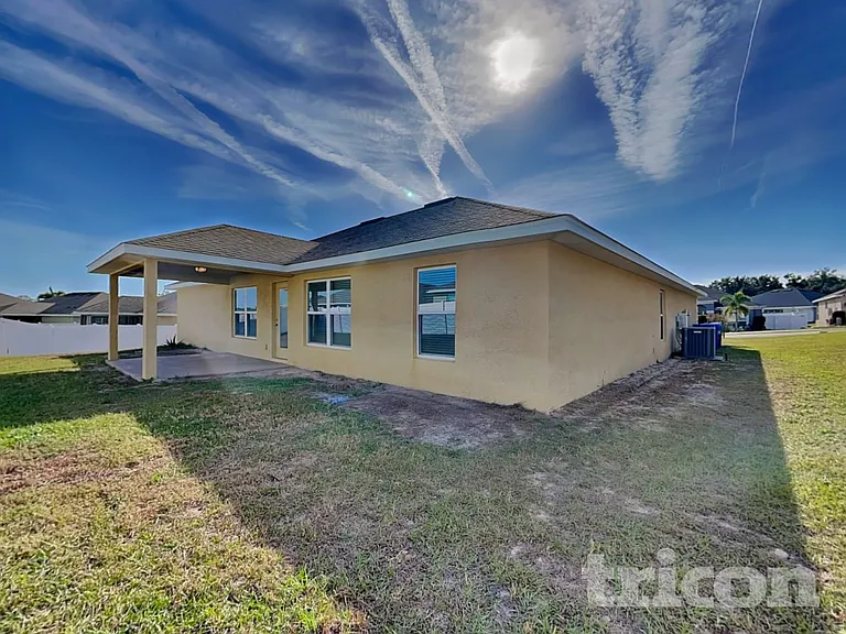 1599 Lemon Ave — Photo 19