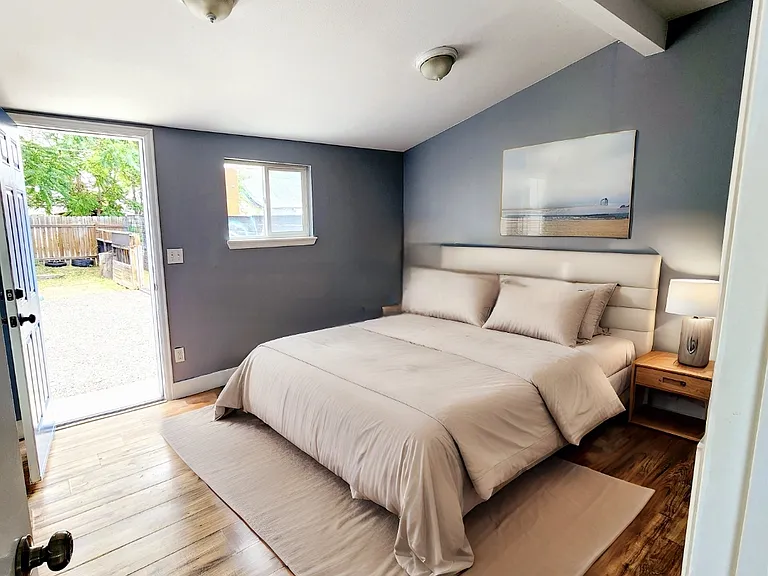 *Bedroom is virtually staged