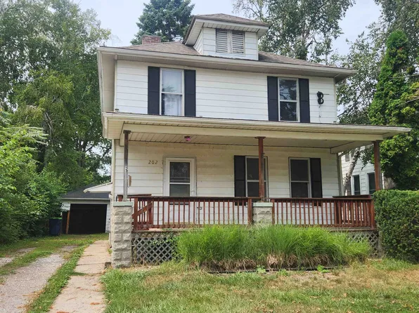 202 S Warner St, Bay City, MI 48706