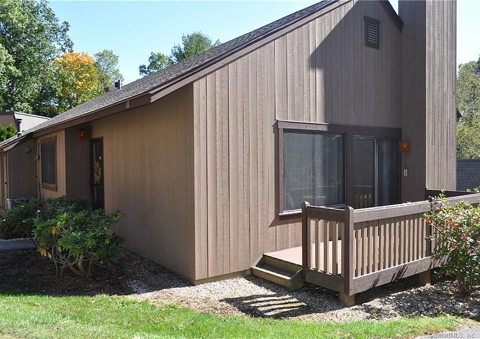 1st image of 16 Canterbury Lane #16
