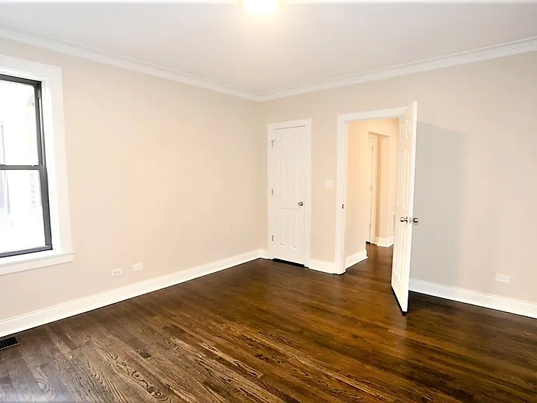 4447 N Rockwell St #1 — Photo 14