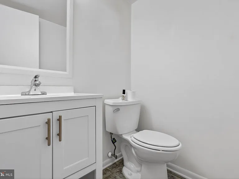 313 Barton Run Blvd — Photo 13