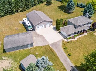 10118 Marrisa Ln, Gregory, MI 48137