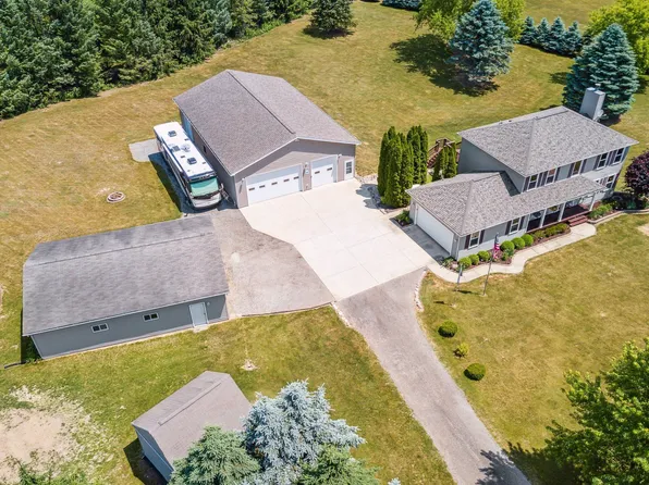 10118 Marrisa Ln, Gregory, MI 48137