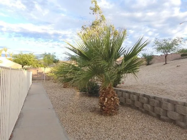2254 High Dunes Ln, Laughlin, NV 89029