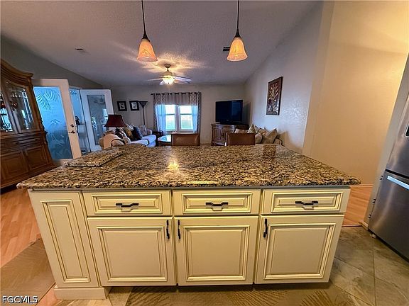 4th image of 54 Oceans Blvd #54