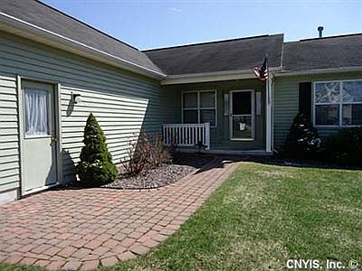 2nd image of 8337 Parker House Path