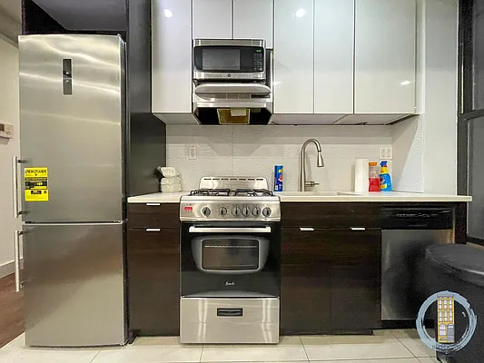 Rented by Brooklyn Rentals NYC | media 4