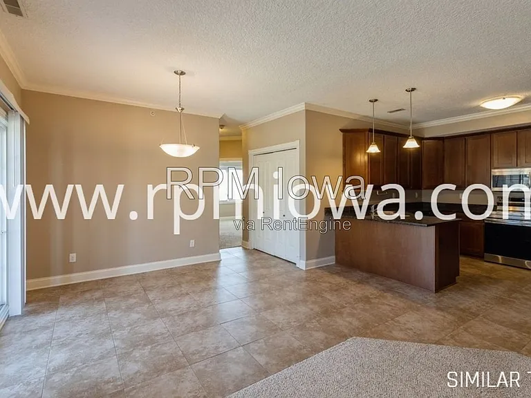 14115 Airline Ave #2 — Photo 5