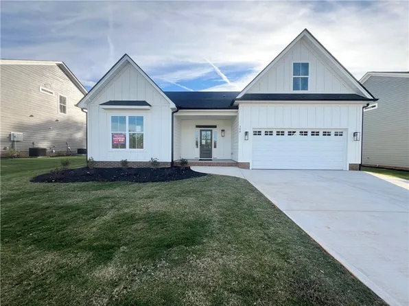 309 Summerall Dr, Anderson, SC 29621