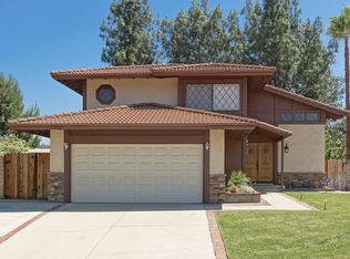 39 Meadow View Dr, Pomona, CA 91766