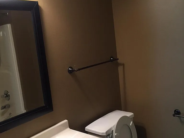 1008 Doral Dr — Photo 17