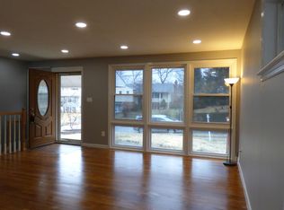 5611 Hershey Ln, Alexandria, VA 22312