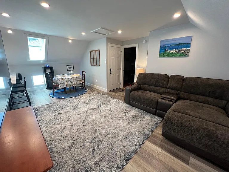 307 Preble St #2 — Photo 11