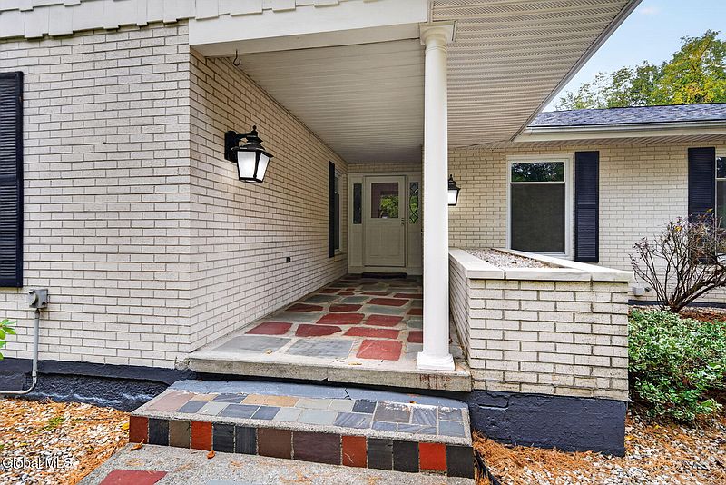 2nd image of 90 Menand Road