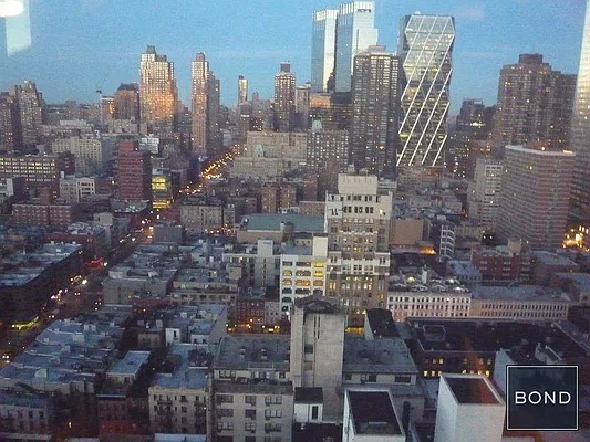 Rented by Bond New York | media 42