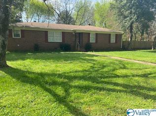 4605 Rutledge Dr NW, Huntsville, AL 35816