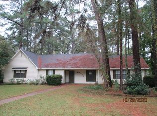 5253 Brookleigh Dr, Jackson, MS 39272