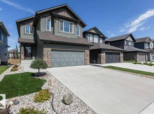 5912 19th Ave SW, Edmonton, AB T6X2A2