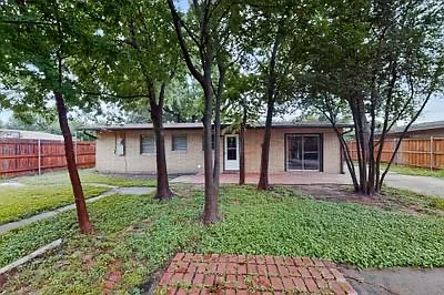 1903 Skylark Dr — Photo 6