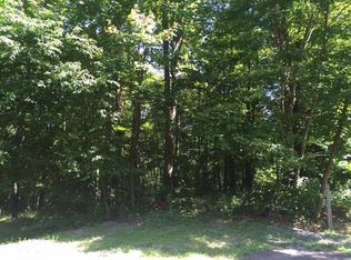 Summit Ct, Bruceton mills, WV 26525