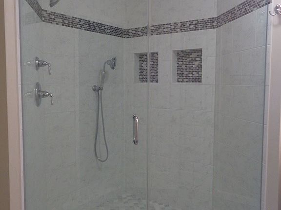 4th image of 1100 Quaker Hill Dr APT 201
