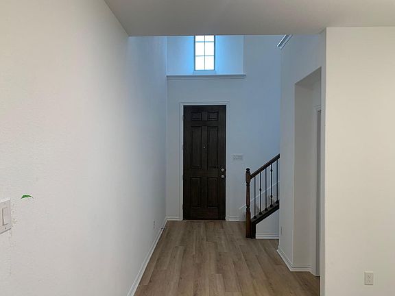 2nd image of 624 Silent Creek Cv