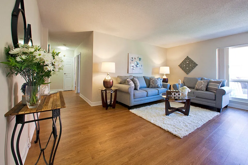 London Road Apartments — Photo 4