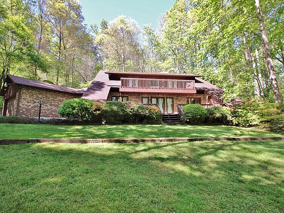 2nd image of 65 Bowen Dr