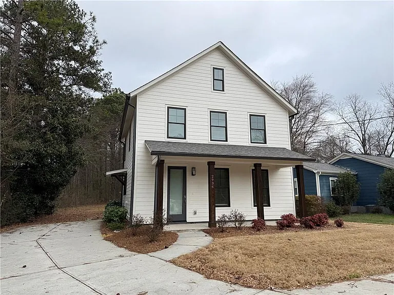 2936 Cherokee Rd — Photo 2