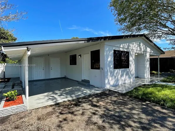 310 NW 33rd Ter, Fort Lauderdale, FL 33311