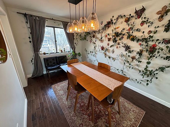 5th image of 3240 S Marshall St #2